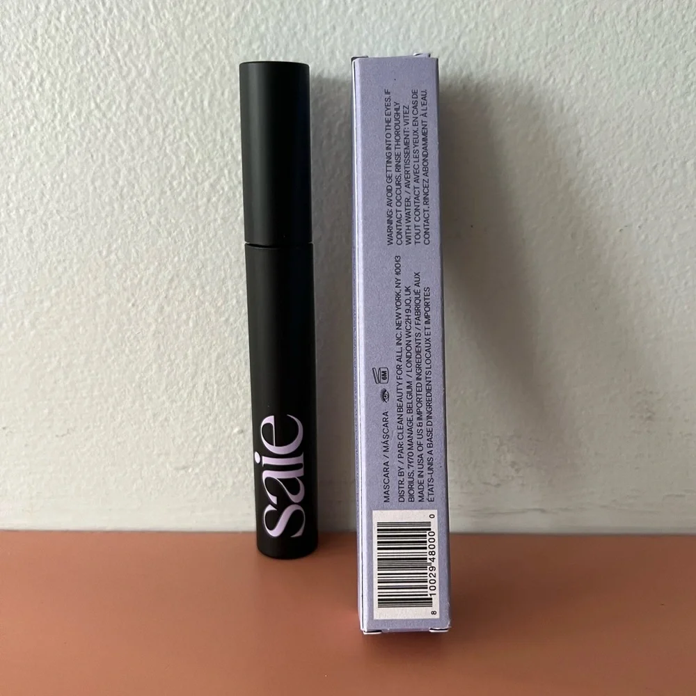 Saie Mascara 101 - full size BNIB - black - thick, bold, lifted lashes